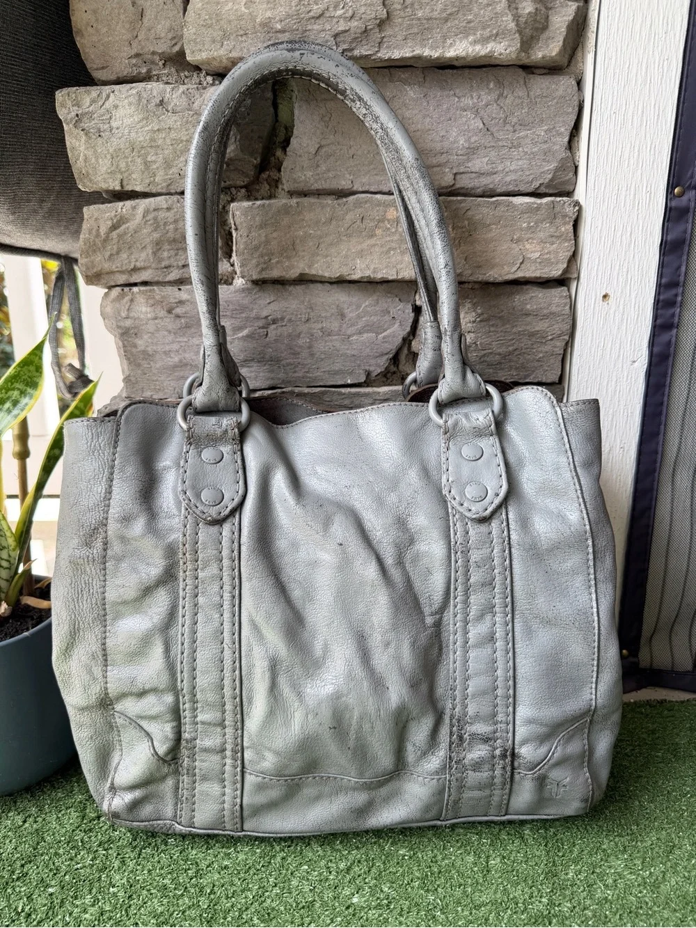 Frye Melissa Tote Ice Grey Leather Women’s Shoulder Bag